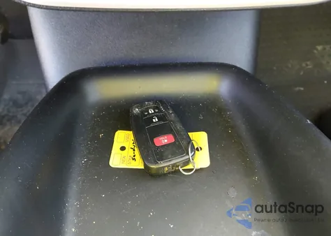 2016 Toyota Prius Two from USA, damaged, VIN JTDKBRFU1G3000275